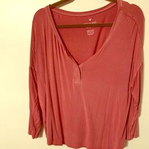 American Eagle Soft and Sexy 3/4 Sleeve Tee